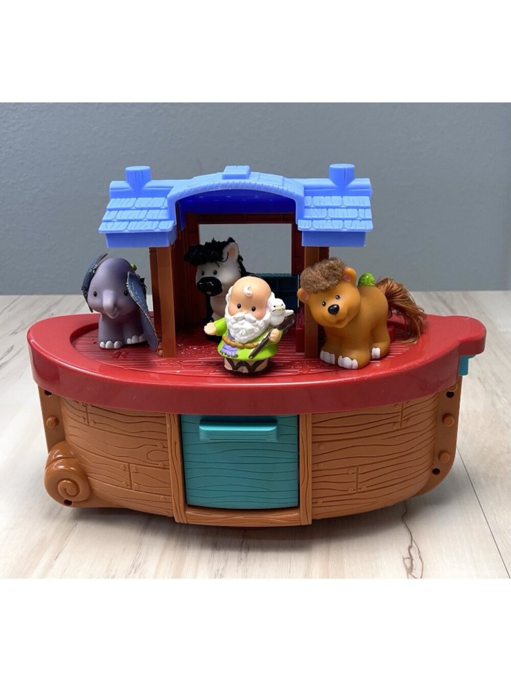 2005 Fisher-Price LITTLE PEOPLE NOAH'S ARK Playset w/ 4 Figures INCOMPLETE/FLAWS